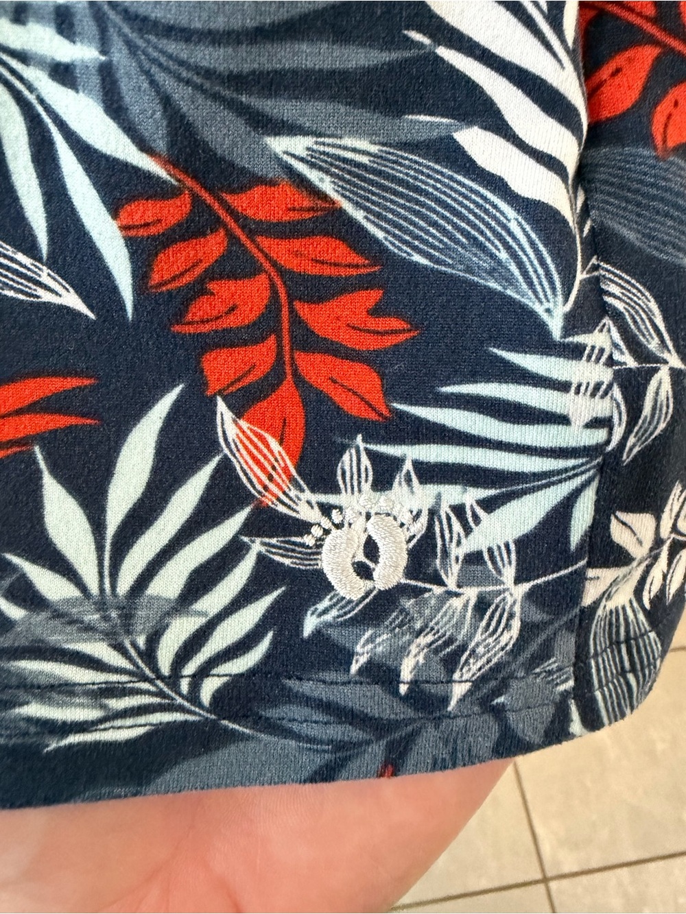 Hang Ten UPF 50+ Long Sleeve Tee - Picture 2 of 6